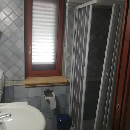 Giallonardomare-villa Con Piscina 別荘