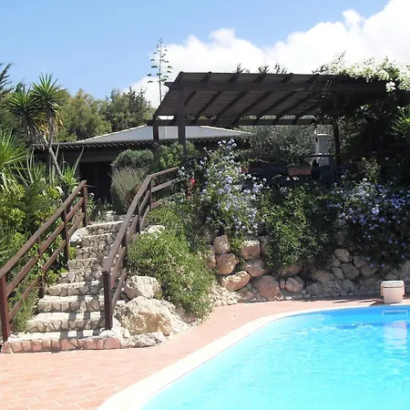 Giallonardomare-villa Con Piscina Realmonte