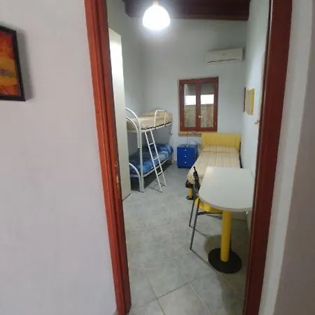 Giallonardomare-villa Con Piscina *